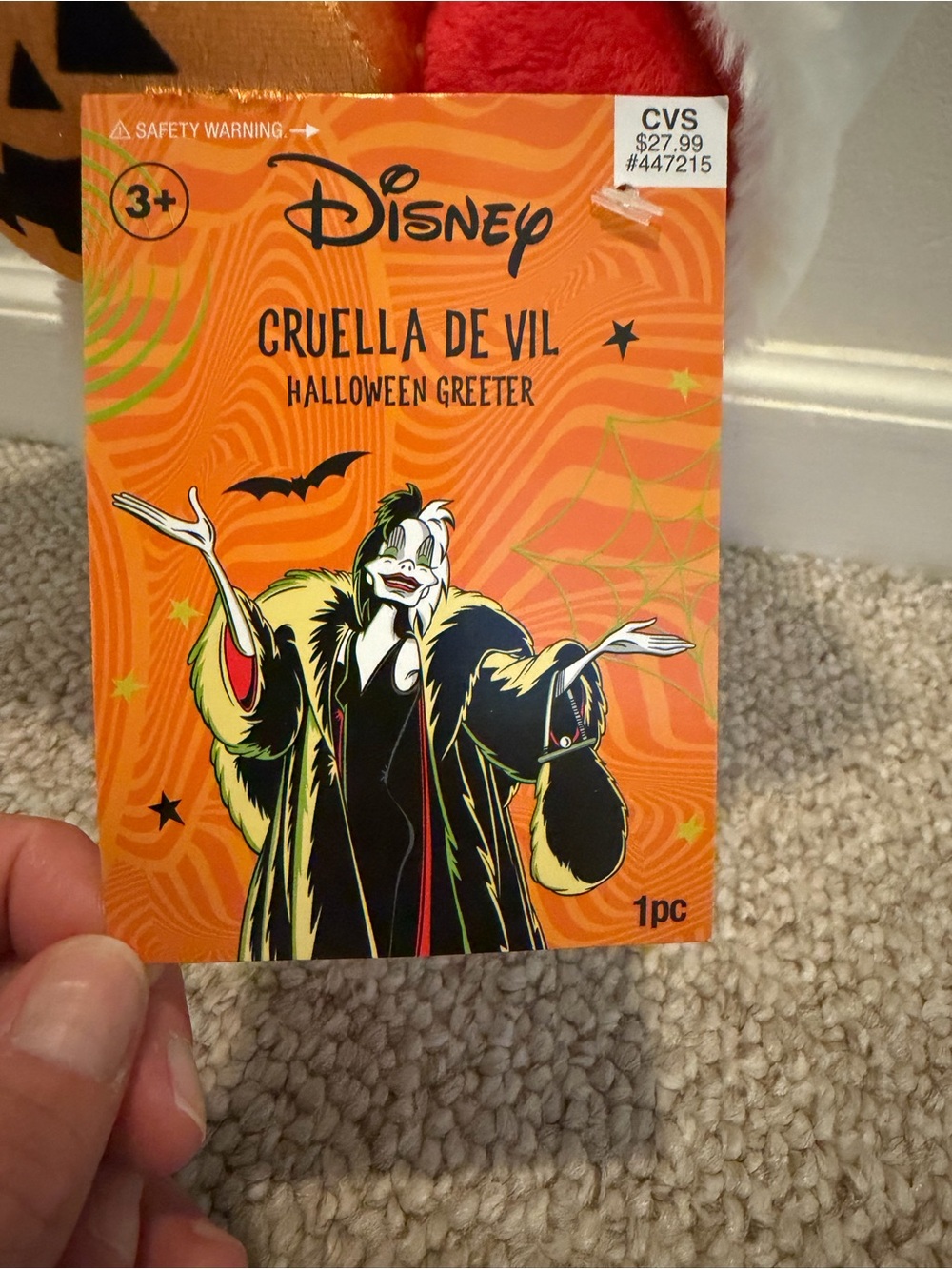 NWT Disney Villains Cruella De Vil Halloween Plush Greeter - Picture 3 of 4